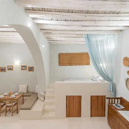 Rose Traditional House Дом отдыха