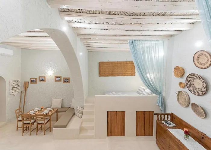 Rose Traditional House Дом отдыха