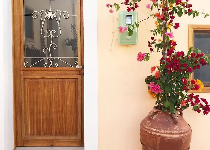 Rose Traditional House Дом отдыха Архангелос